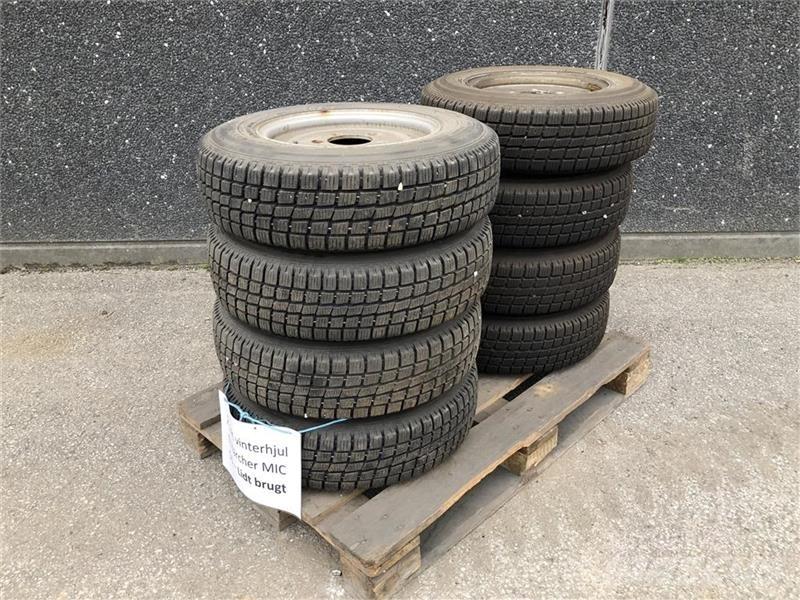 Toyo H09 Renkaat ja vanteet