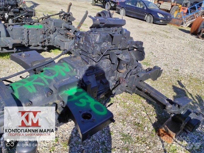 CLAAS ARION 430 Traktorit