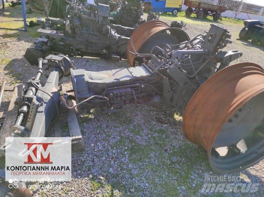 CLAAS CELTIS 456 Traktorit
