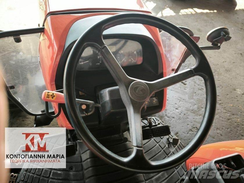 Kubota M6060 Traktorit