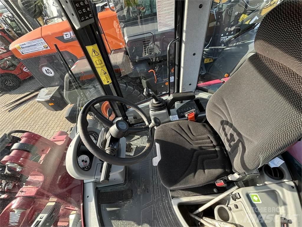 Yanmar V100 Pyöräkuormaajat