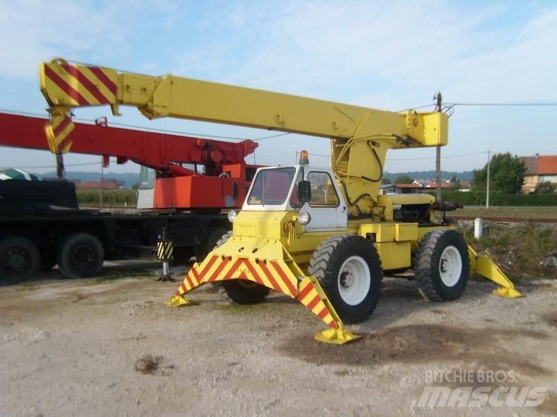 Austin WESTERN RT-nosturit