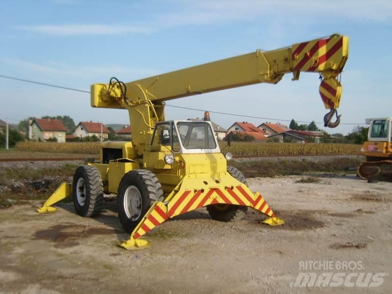 Austin WESTERN RT-nosturit
