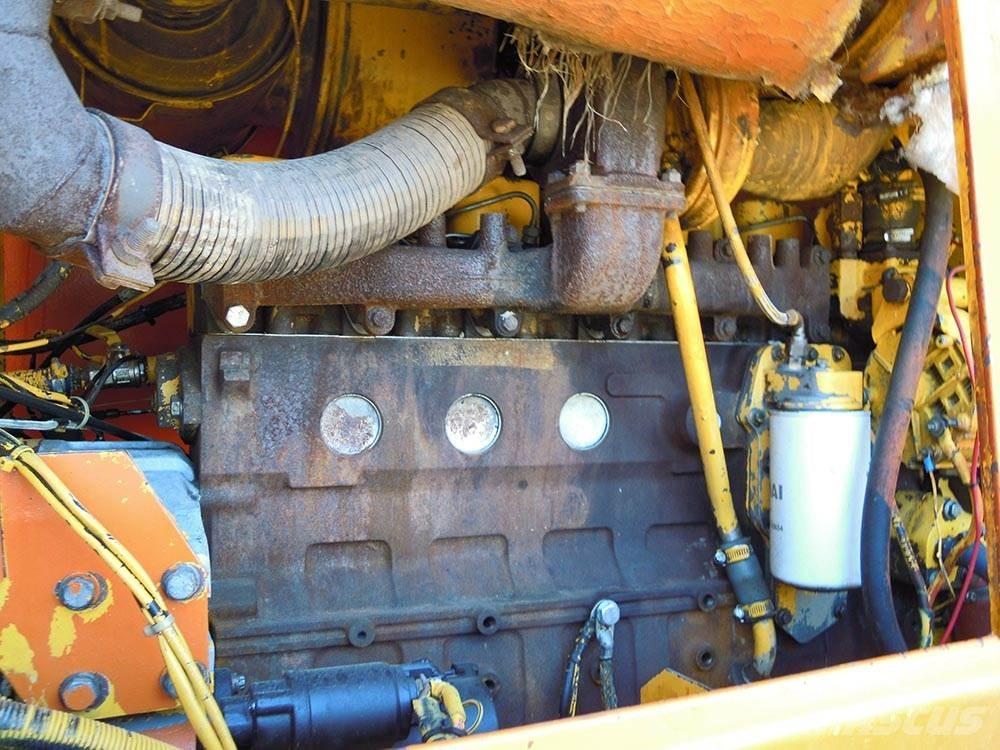 Aveling Barford ASG 13 Tiehöylät