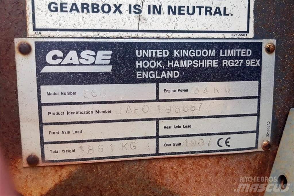 CASE 560 Ketjukaivurit