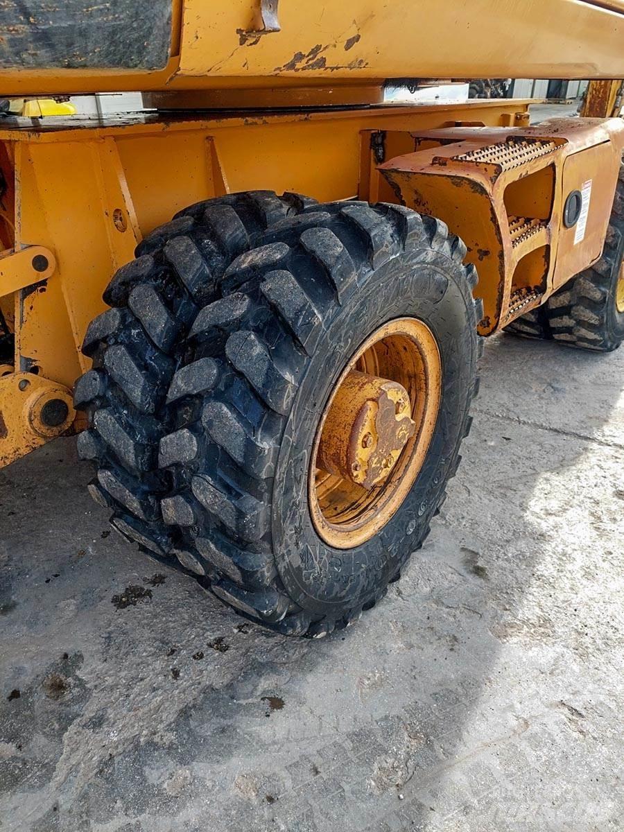 CASE WX150 Pyöräkaivukoneet