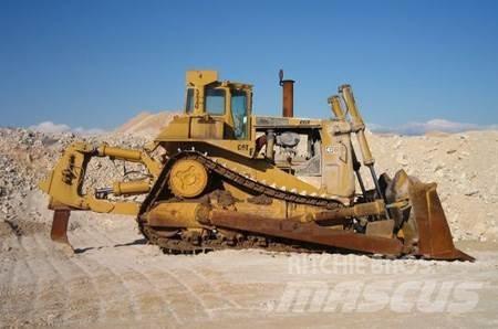 CAT D10 Telaketjupuskutraktorit