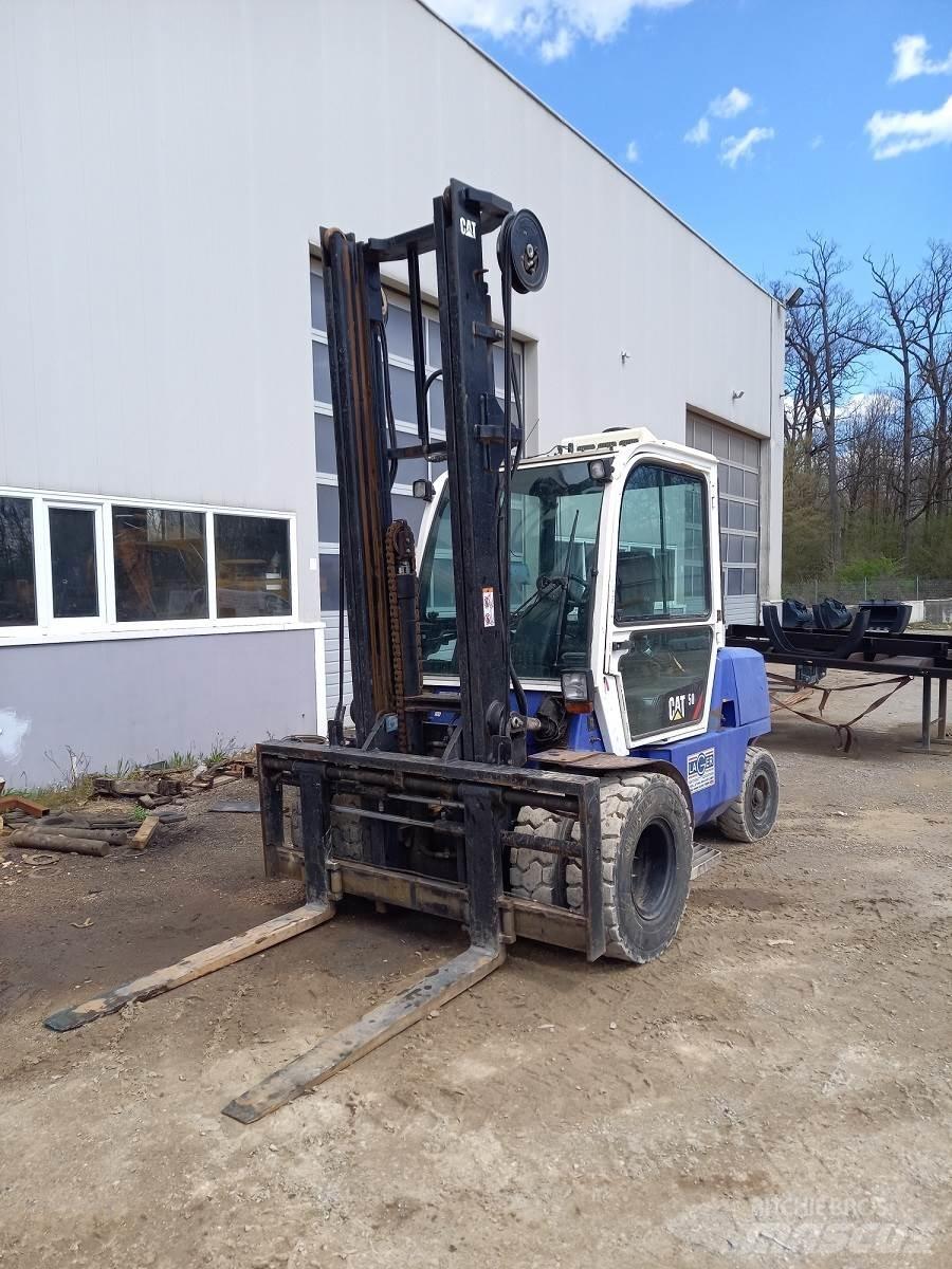 CAT DP50K 2 Dieseltrukit