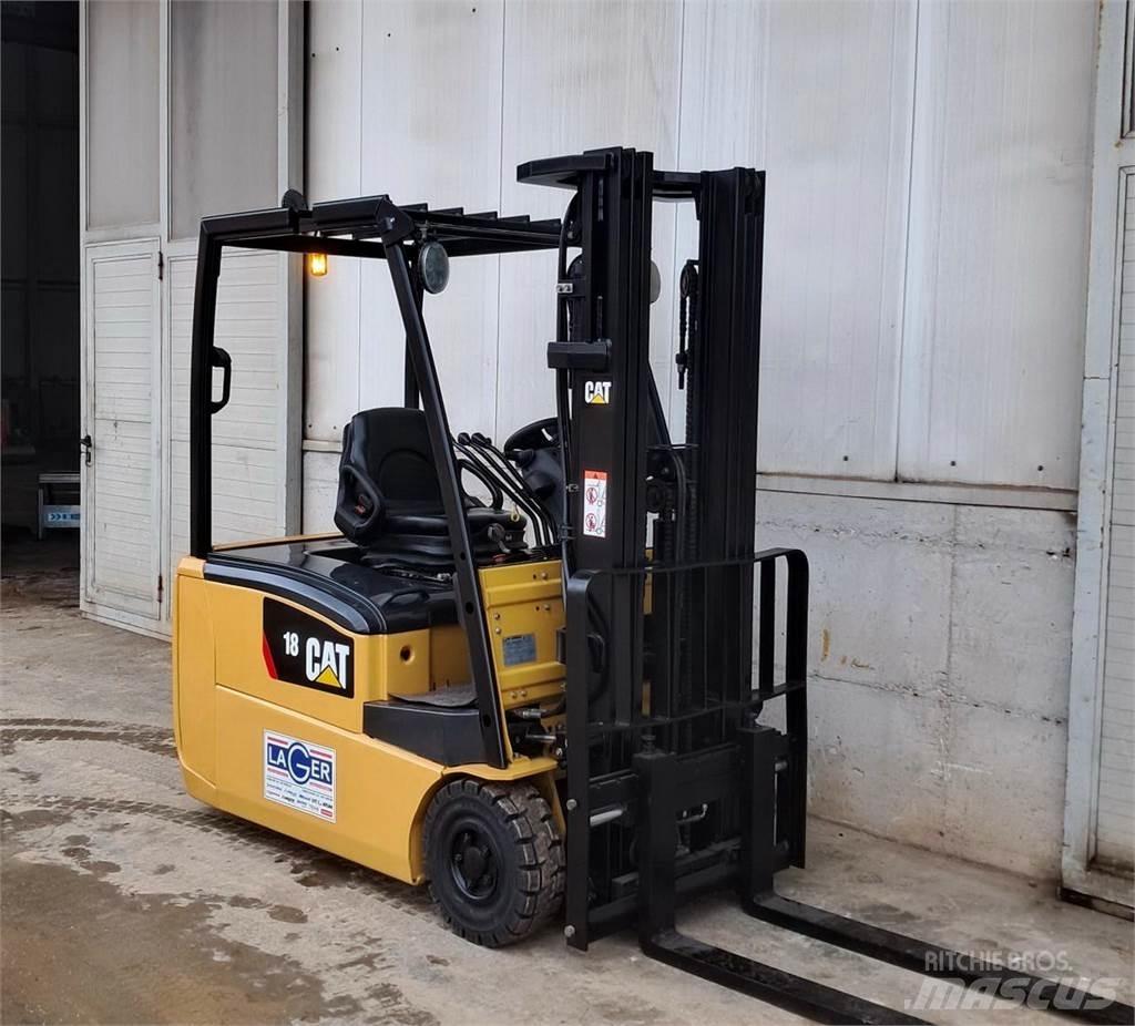 CAT EP18PNT Lavansiirtotrukit