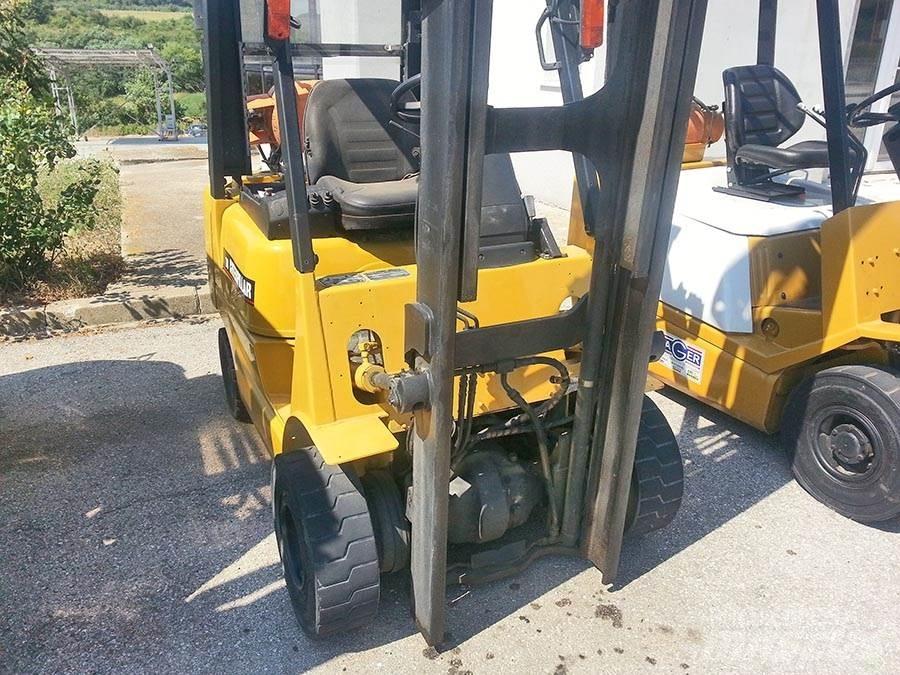 CAT GP18K Nestekaasutrukit