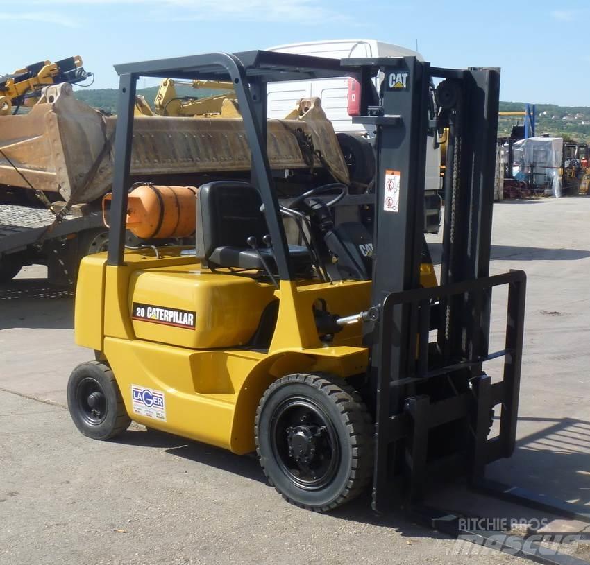 CAT GP20 Nestekaasutrukit