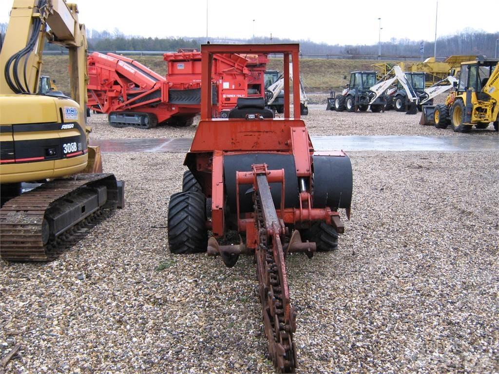 Ditch Witch 6510 DD Ketjukaivurit