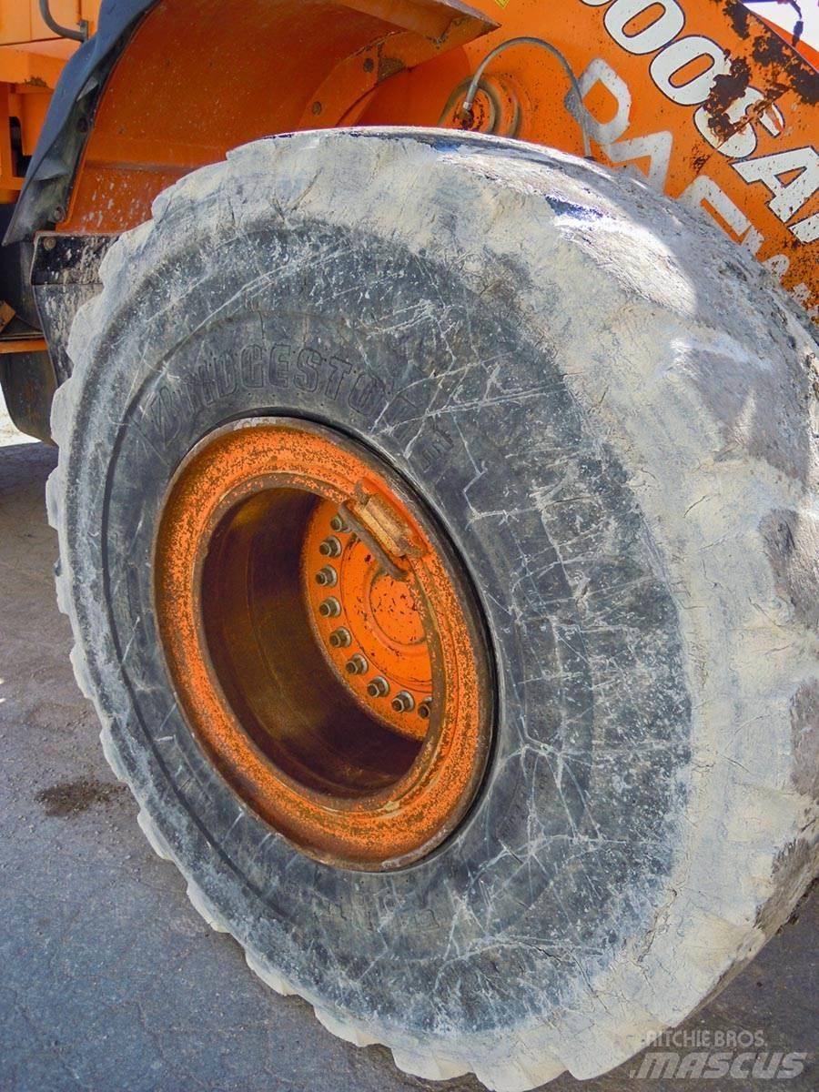 Doosan DL400 Pyöräkuormaajat