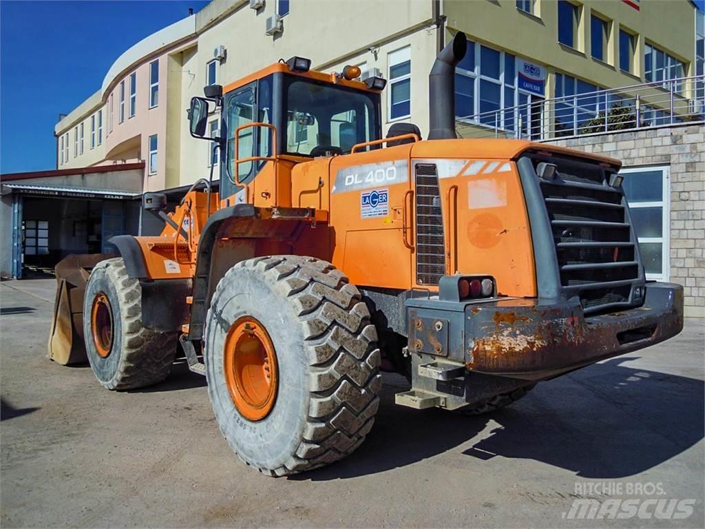 Doosan DL400 Pyöräkuormaajat