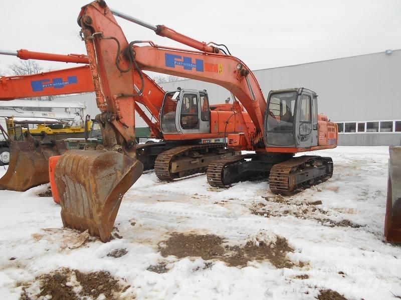 Fiat-Hitachi EX 215 Telakaivukoneet