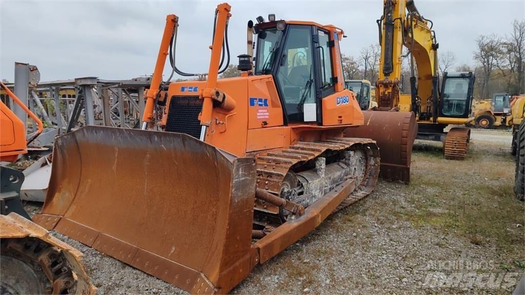 Fiat-Kobelco D180 Telaketjupuskutraktorit