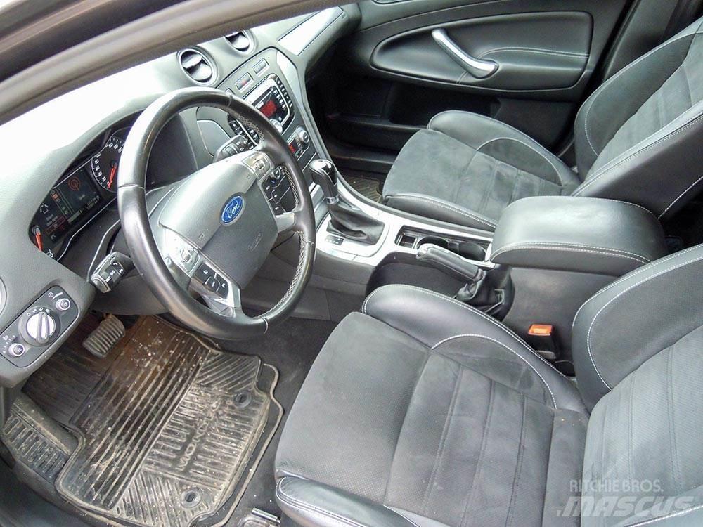 Ford Mondeo Henkilöautot