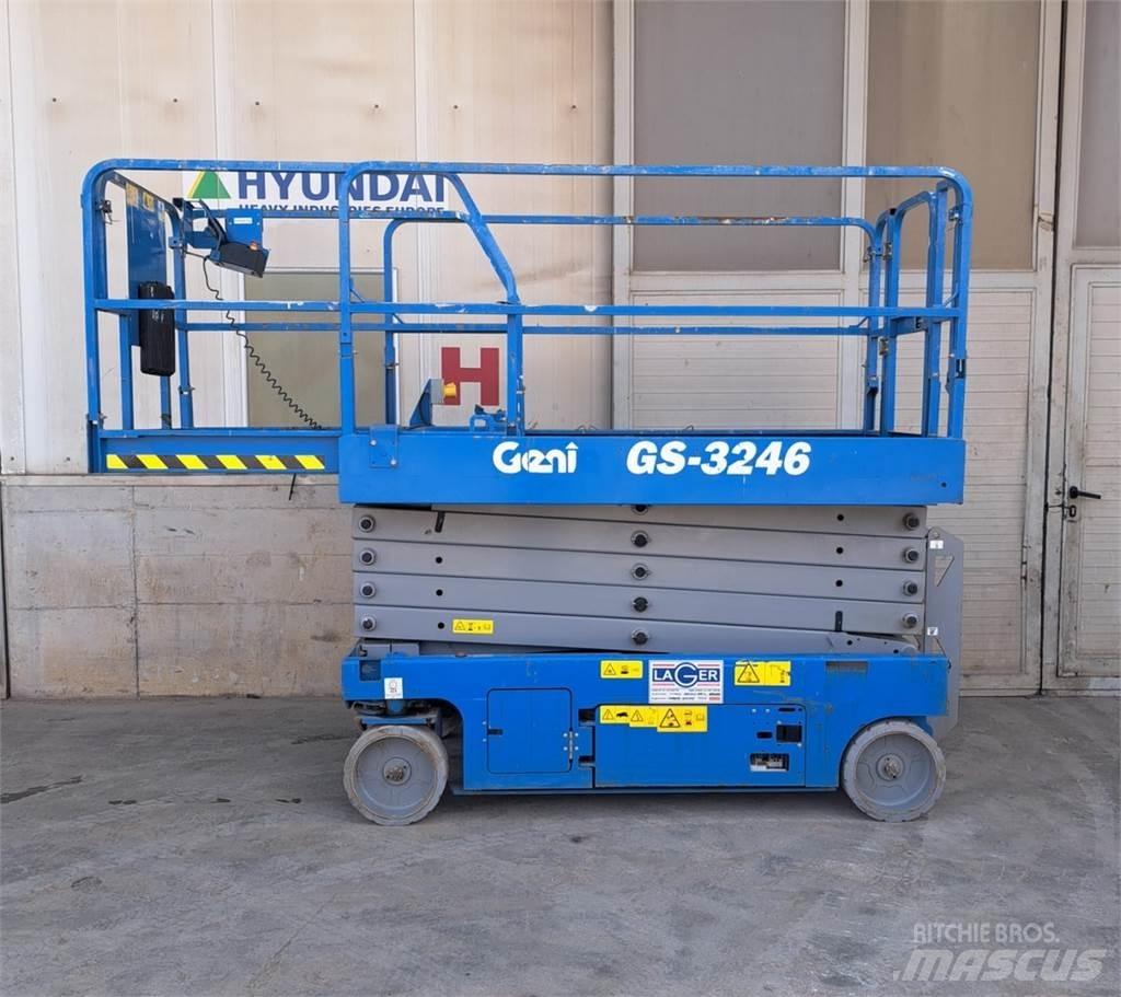 Genie GS3246 Kuukulkijat