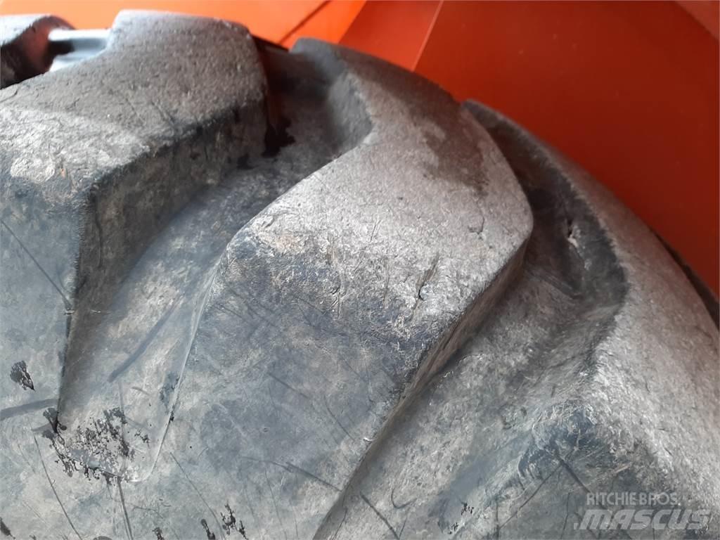 Hitachi ZW220 Pyöräkuormaajat