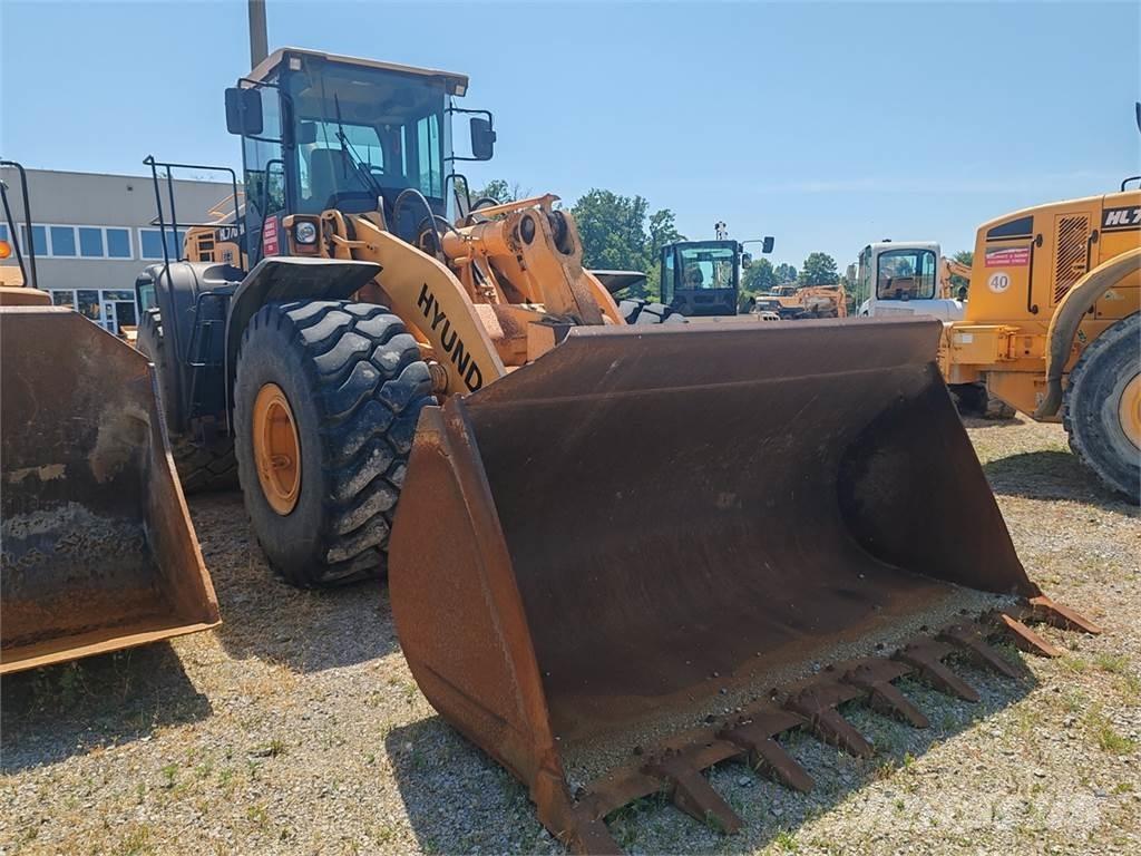 Hyundai HL770-9A Pyöräkuormaajat