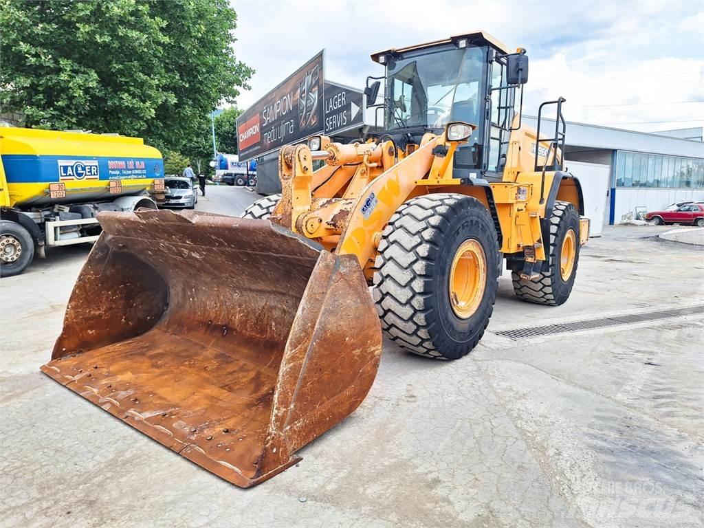 Hyundai HL960 Pyöräkuormaajat