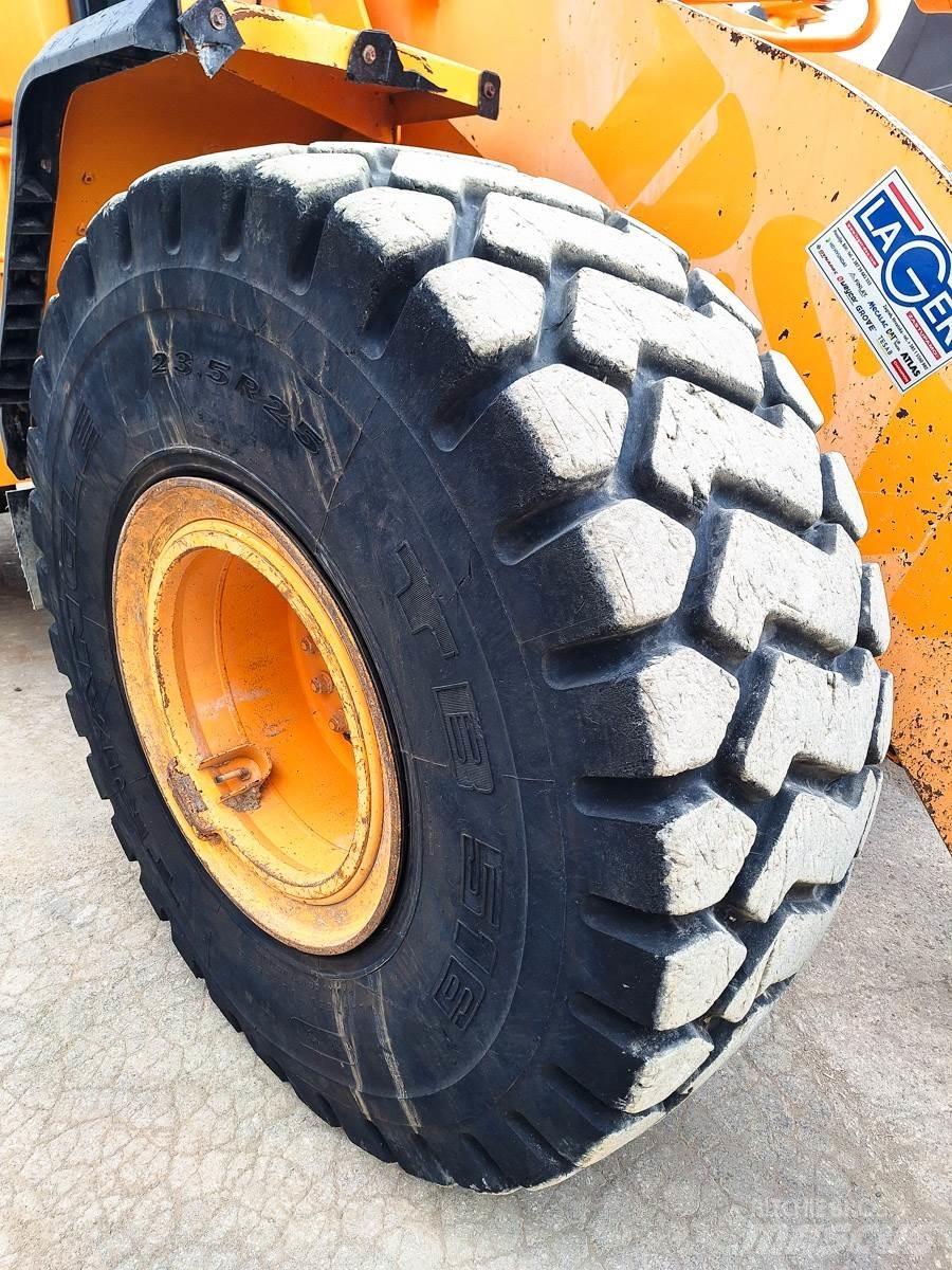 Hyundai HL960 Pyöräkuormaajat