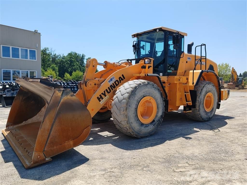 Hyundai HL970 Pyöräkuormaajat