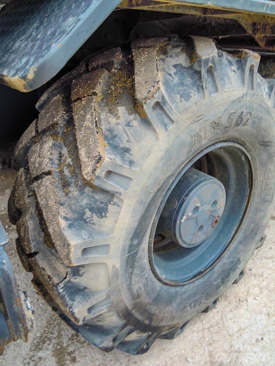 Hyundai R140W-9 Pyöräkaivukoneet