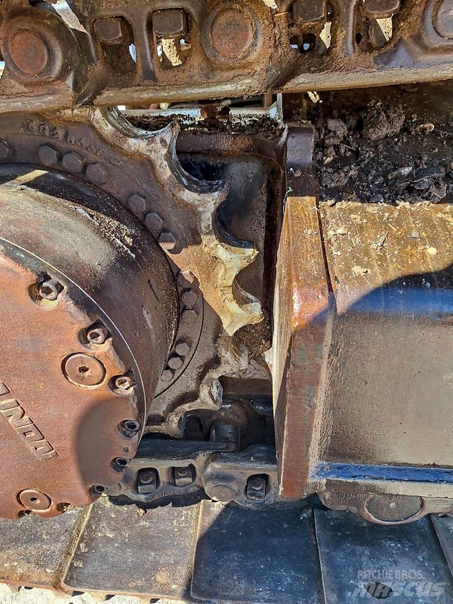 Hyundai R210NLC-7 Telakaivukoneet