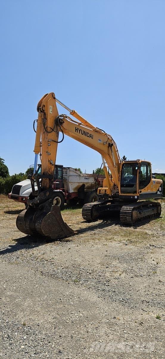 Hyundai R210NLC-9 Telakaivukoneet