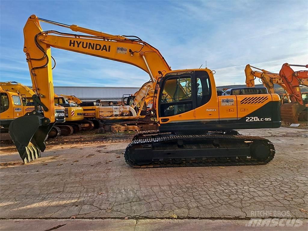 Hyundai R220LC-9S Telakaivukoneet