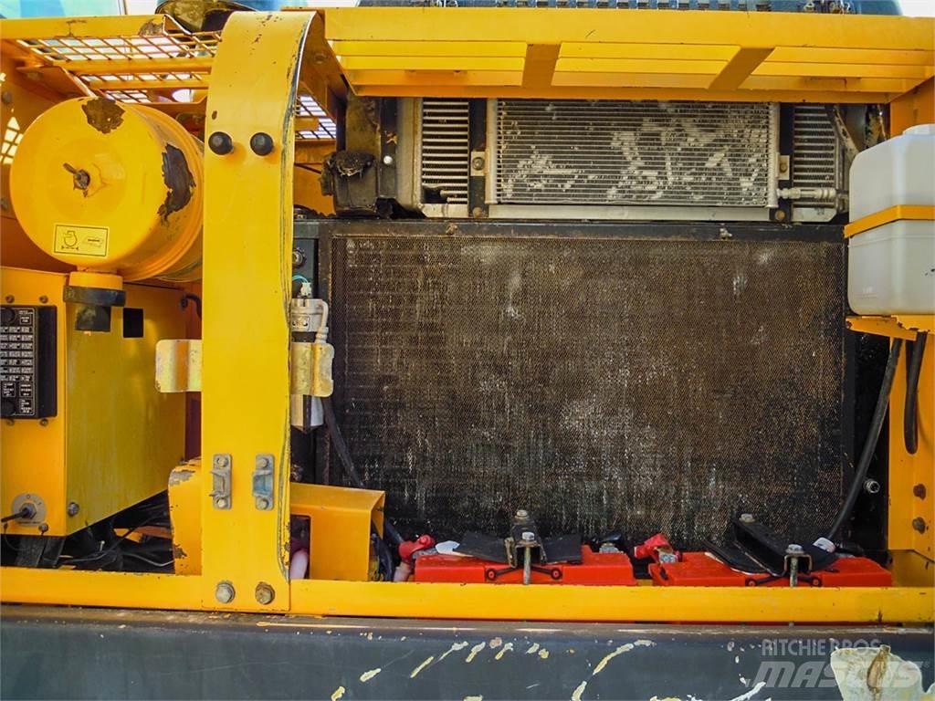 Hyundai R250LC-7 Telakaivukoneet