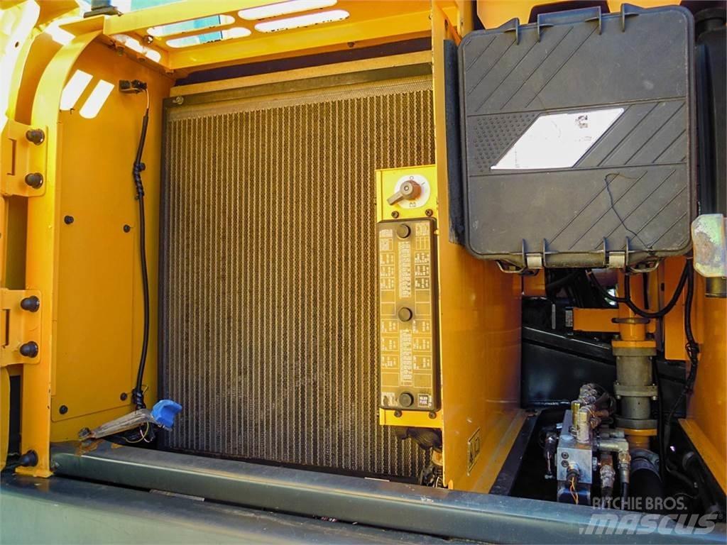Hyundai R380LC-9A Telakaivukoneet