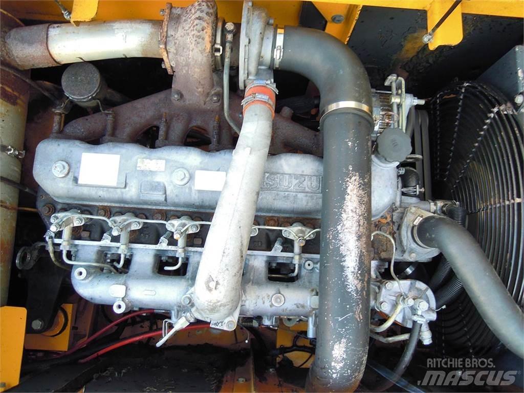 JCB JS220LC Telakaivukoneet