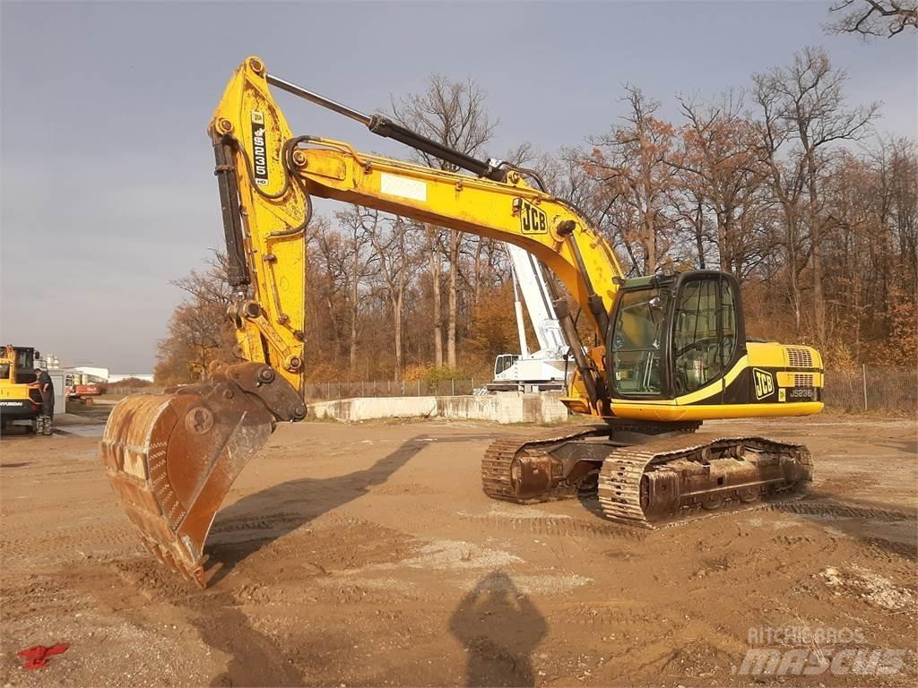 JCB JS235HD Telakaivukoneet