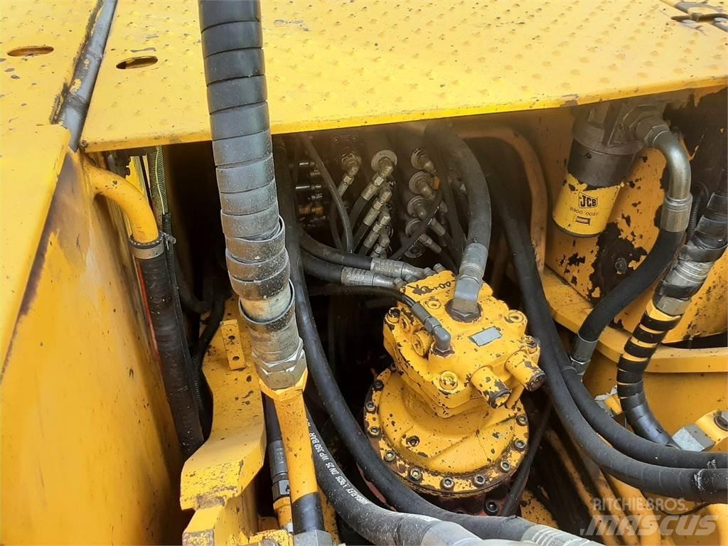 JCB JS235HD Telakaivukoneet