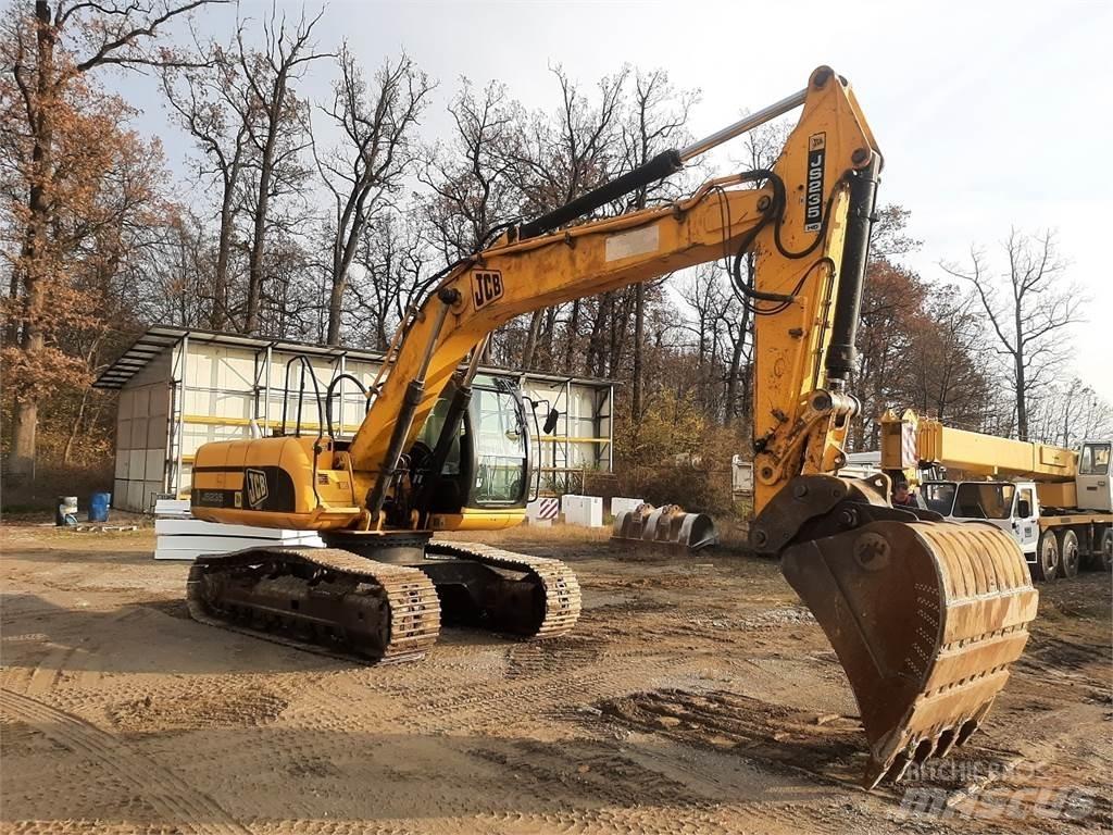 JCB JS235HD Telakaivukoneet