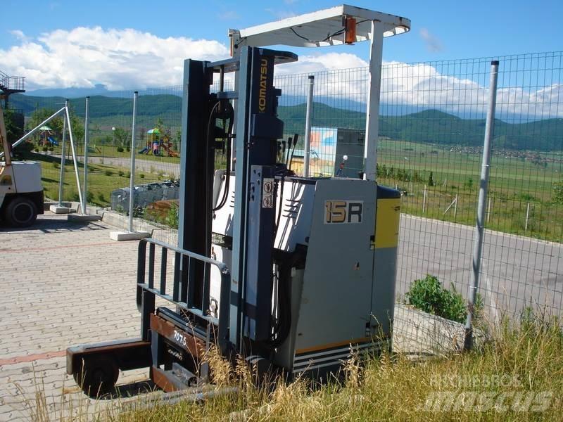 Komatsu FB15RS-8 Lavansiirtotrukit