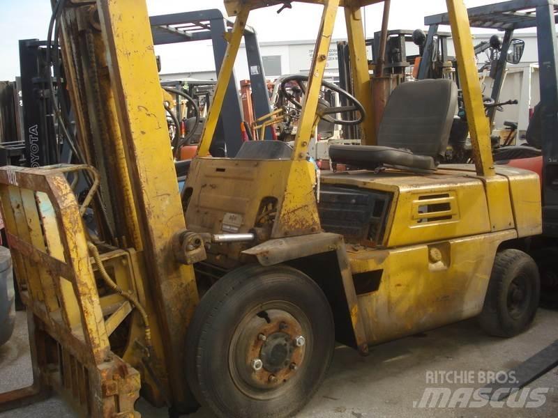 Komatsu FG25-7 Muut haarukkatrukit