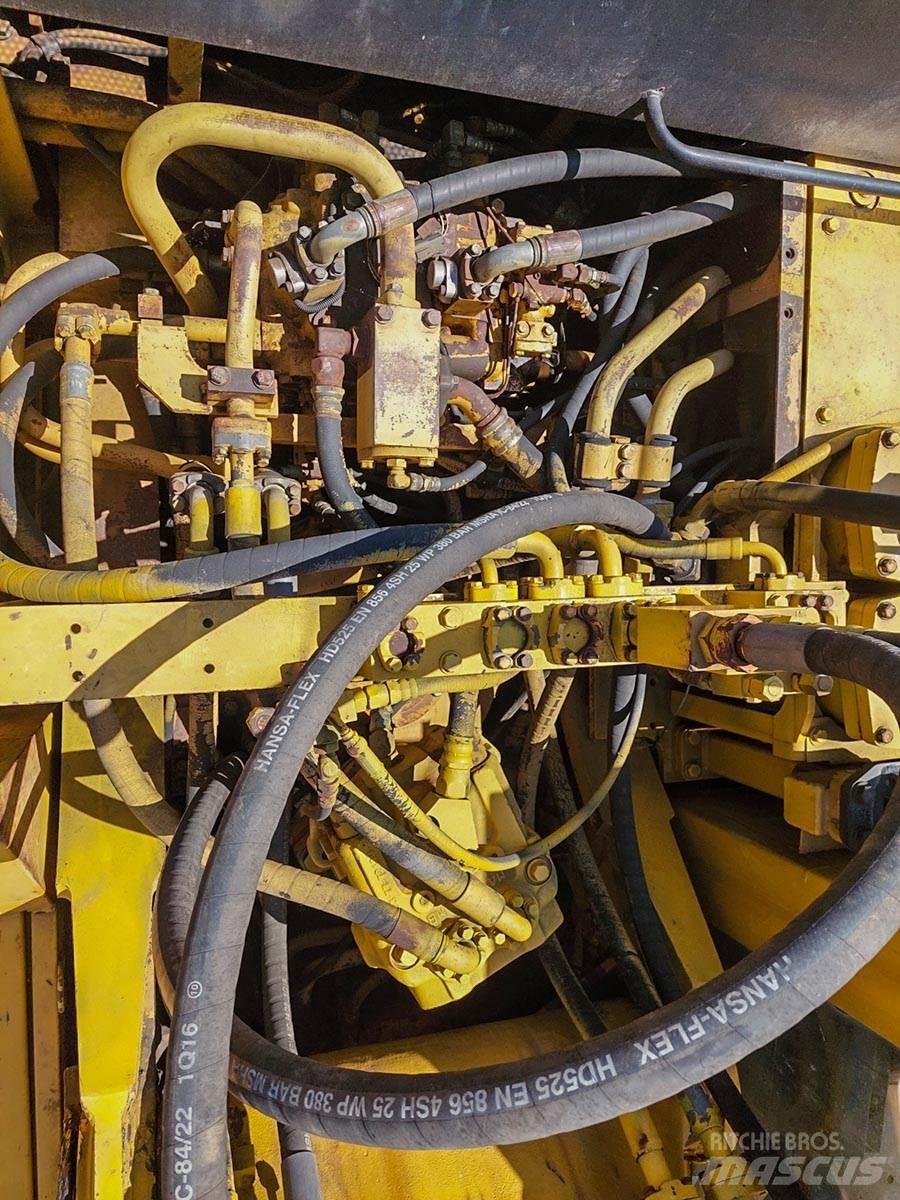 Komatsu PC400LC Telakaivukoneet