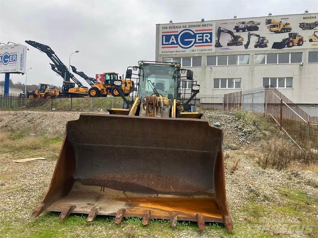 Komatsu WA 470-7 Pyöräkuormaajat