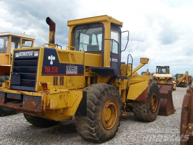 Komatsu WA350 Pyöräkuormaajat
