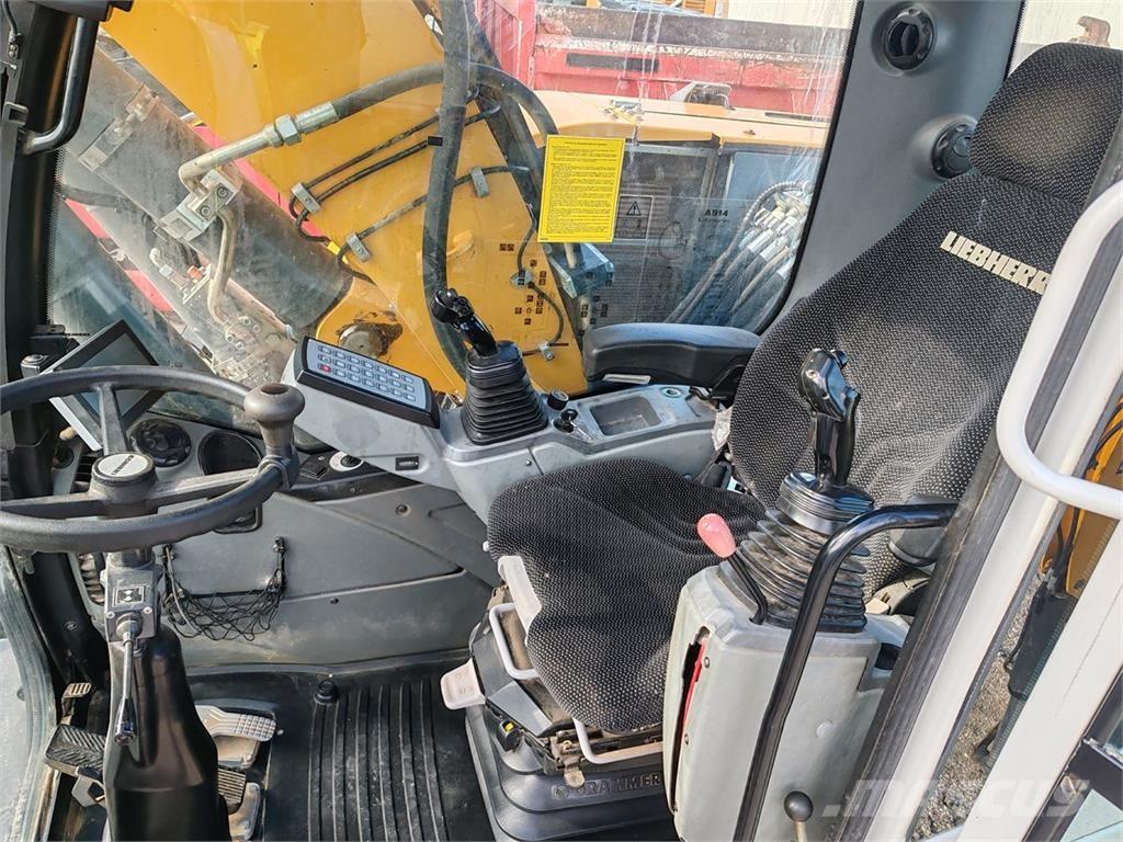 Liebherr A 914 Litronic Pyöräkaivukoneet