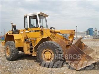 Liebherr L 551 Pyöräkuormaajat