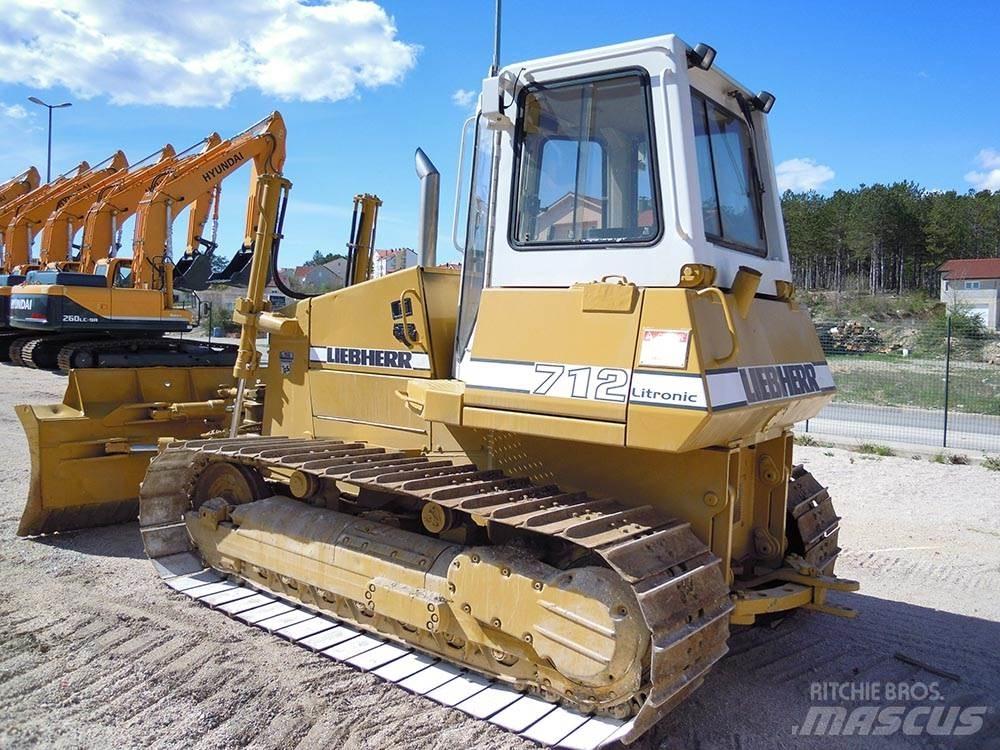 Liebherr PR 712M Telaketjupuskutraktorit