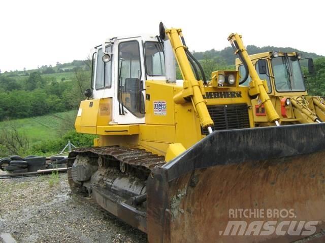 Liebherr PR 732 L Telaketjupuskutraktorit