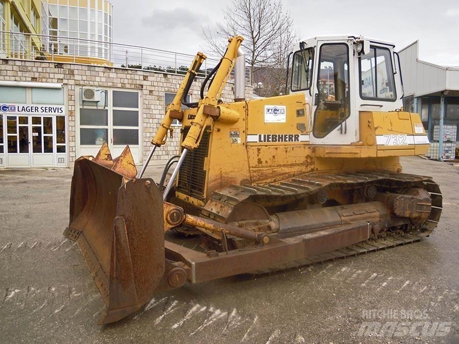Liebherr PR 732 L Telaketjupuskutraktorit