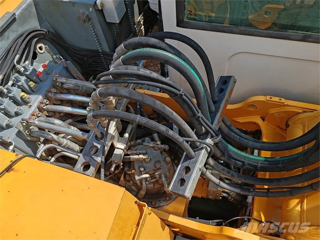 Liebherr R317 Litronic Telakaivukoneet