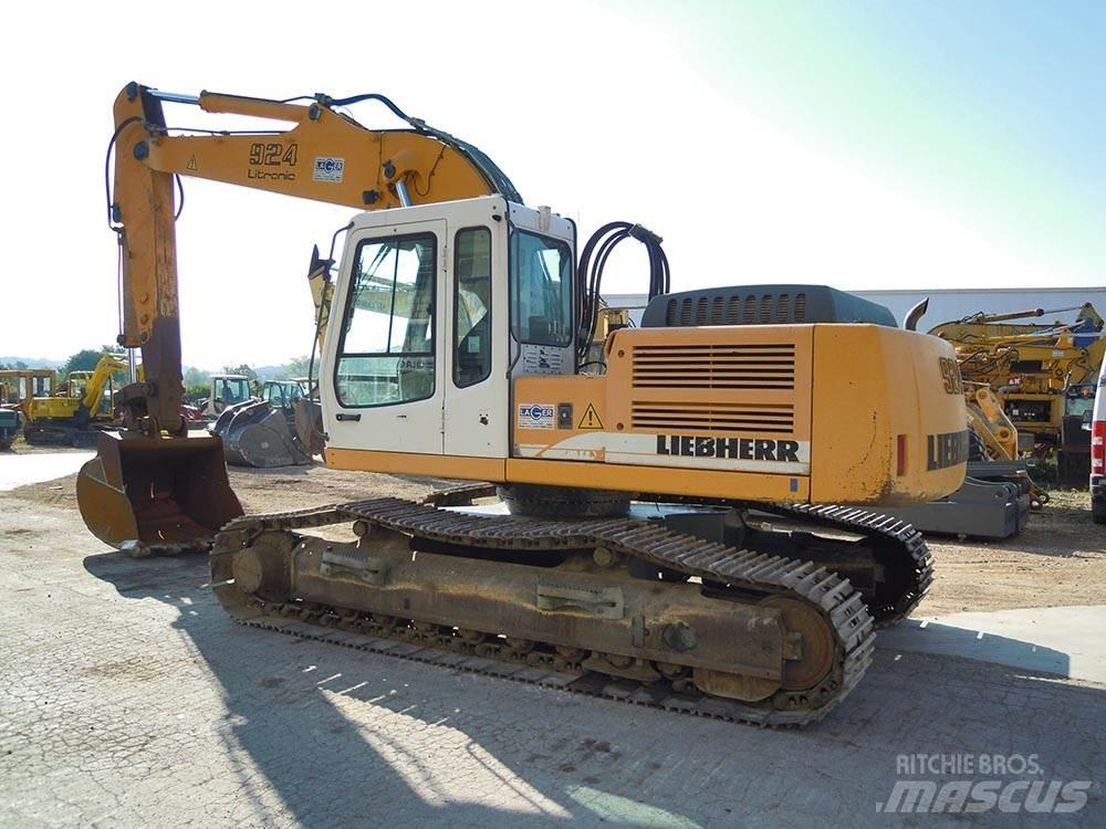 Liebherr R924B HDSL Telakaivukoneet