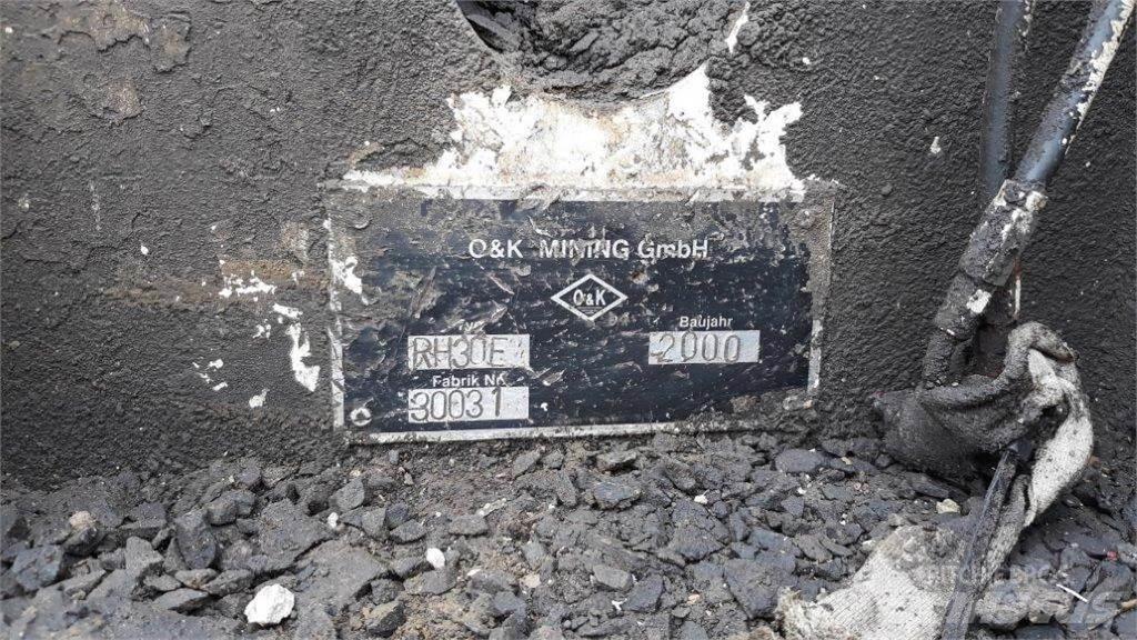 O&K RH30E Telakaivukoneet